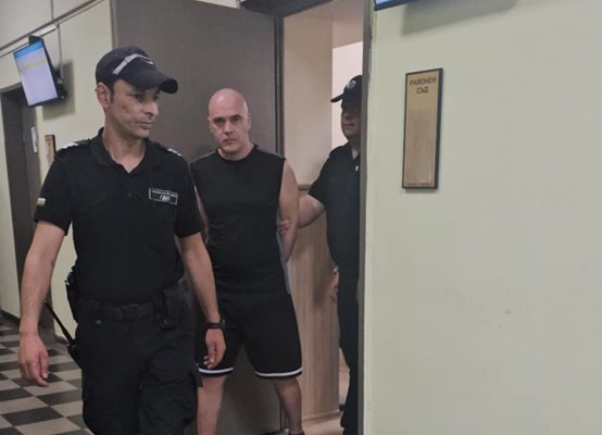 Валери Калафиров в съда в Пловдив